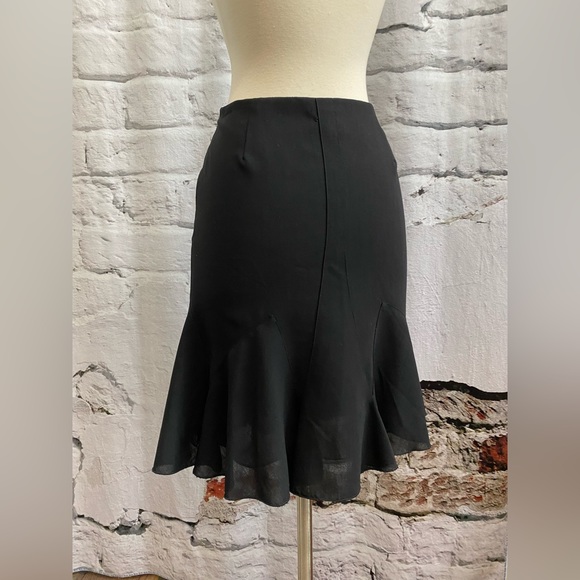 AKRIS Light Black Wool Aline Flutter Skirt - Picture 6 of 11